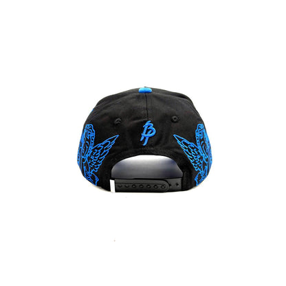 La Blue Angel: Elegancia en Azul